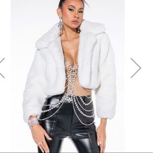 Akira DAYANNE PLUSH FAUX FUR JACKET IN NATURAL WHITE